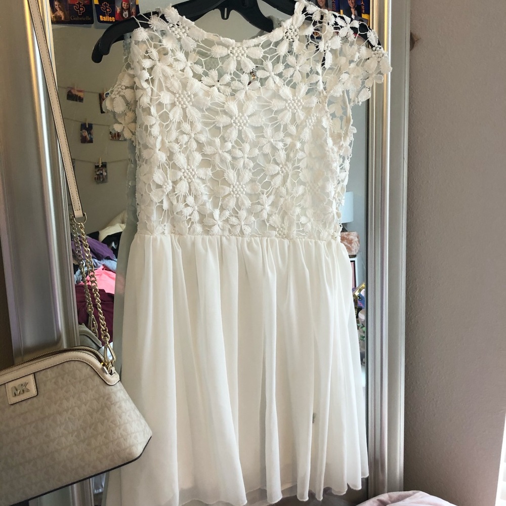 White floral lace dress